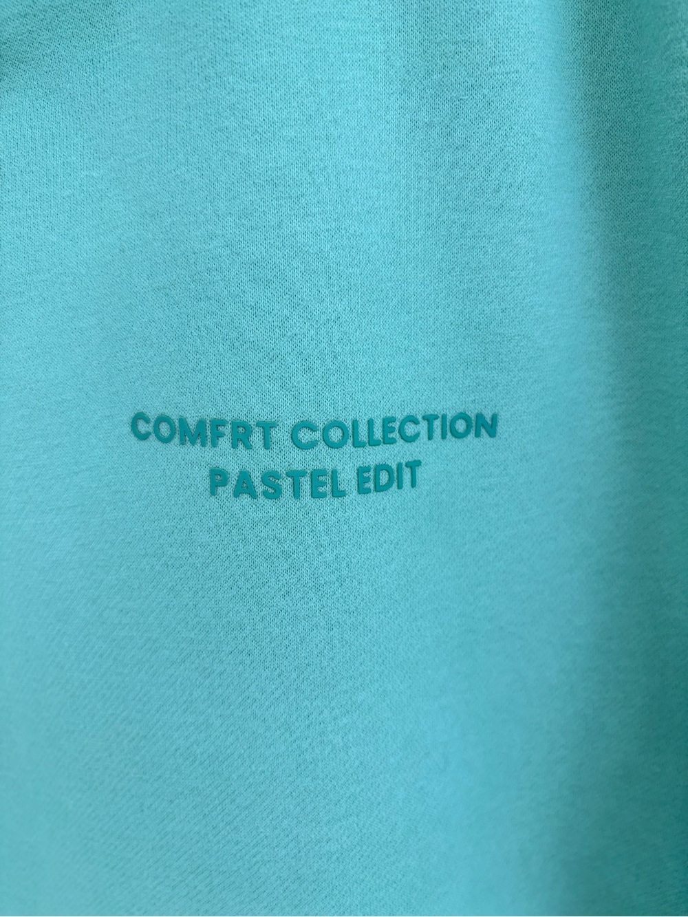 Comfort Collective Unisex Crewneck Hoodie Sweater in Pastel Seafoam - Picture 3 of 4